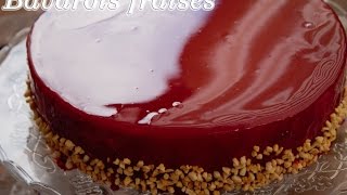 Bavarois fraises Très FACILE Par QUELLERECETTE [upl. by Aryamo]